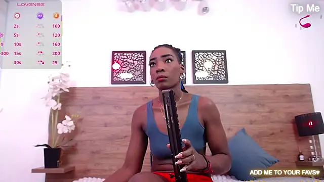 Snapshot of AlexandraCambell chatting on 03.30.26 AlexandraCambell online show from 03.30.26