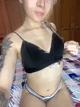 karla-thomsom10 online show from 09.11.25