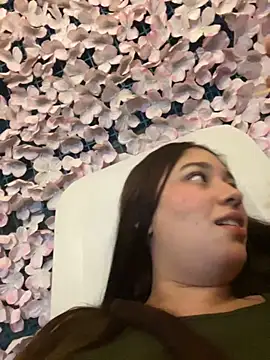 lana rousse01 online show from 10.05.25