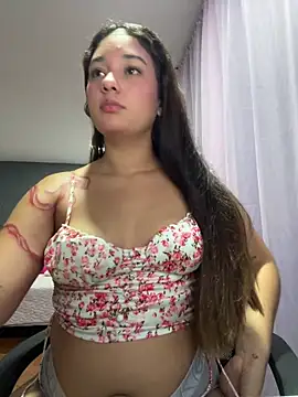 lana rousse01 online show from 12.22.25