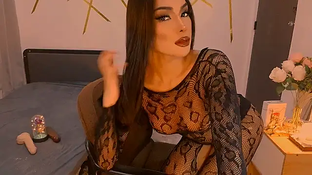 Snapshot of _Mia_Malkova_ chatting on 02.13.26 Mia Malkova online show from 02.13.26