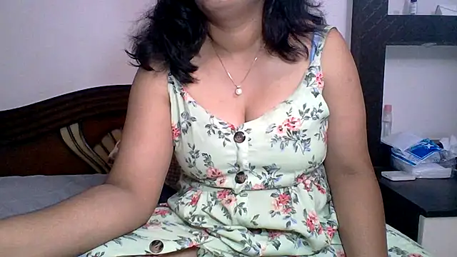 Snapshot of anu-anu2002 chatting on 07.24.26 anu-anu2002 online show from 07.24.26