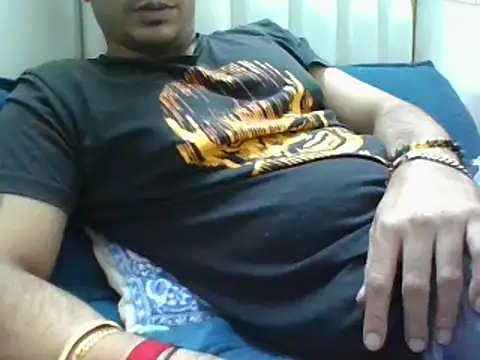 7 INCH MONSTER online show from 11.05.25