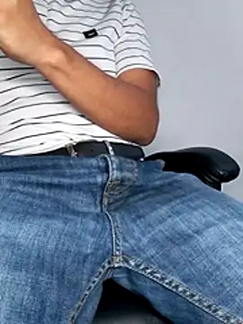 Bosssweet22cm online show from 02.13.26