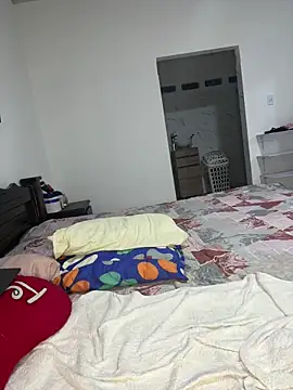 Snapshot of Mariana_cooper_07 chatting on 10.21.25 Mariana cooper 07 online show from 10.21.25