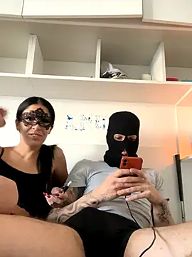 Snapshot of lola0428 chatting on 11.11.25 lola0428 online show from 11.11.25