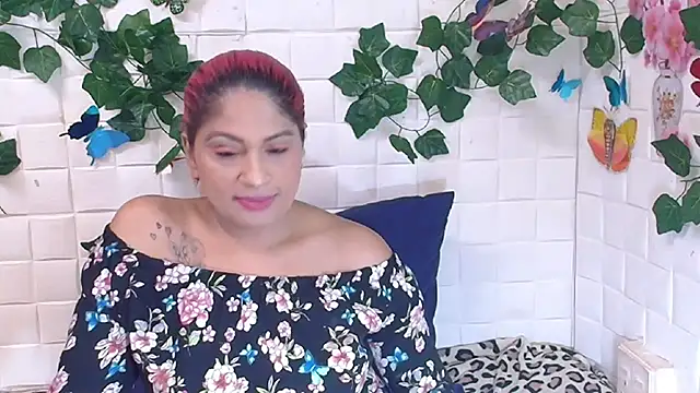 IndianStunner69 online show from 10.11.25