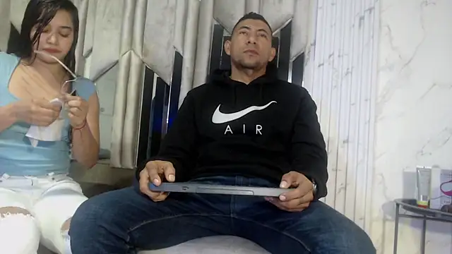 Morganandmegan online show from 11.18.25