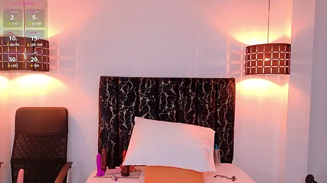 evvaa moon69 online show from 03.13.26