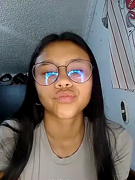 SofieLove 01 online show from 03.14.26