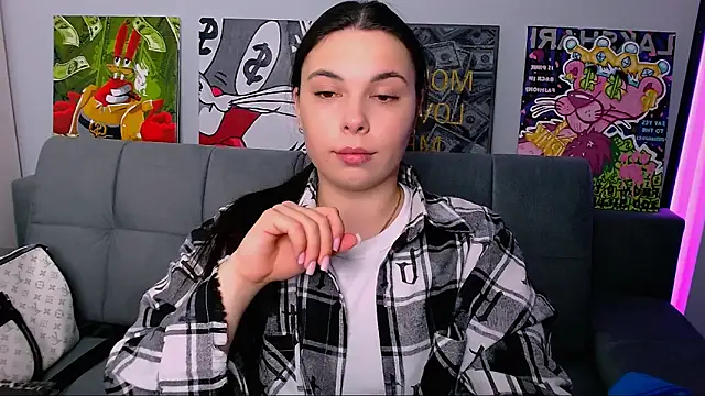 Snapshot of queenofthesense_ chatting on 03.05.26 queenofthesense online show from 03.05.26