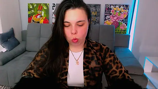 Snapshot of queenofthesense_ chatting on 03.13.26 queenofthesense online show from 03.13.26