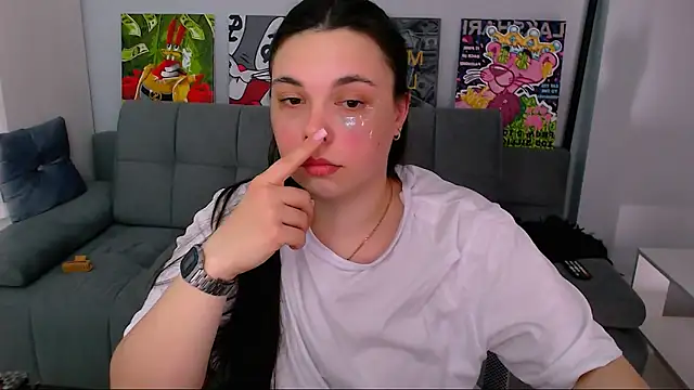 Snapshot of queenofthesense_ chatting on 03.15.26 queenofthesense online show from 03.15.26