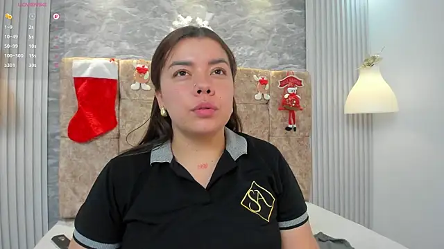 Snapshot of leilapons chatting on 12.14.25 leilapons online show from 12.14.25