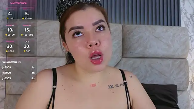 Snapshot of leilapons chatting on 02.27.26 leilapons online show from 02.27.26