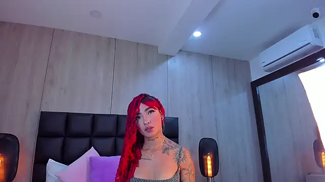 Snapshot of salem_rose chatting on 05.23.26 salem rose online show from 05.23.26
