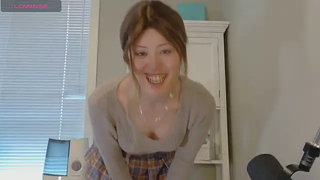 Nana with online show from 01.09.26