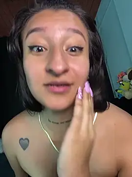 EVAH LEE  online show from 03.18.26