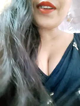 Snapshot of Sofia-ex chatting on 10.08.25 Sofia-ex online show from 10.08.25