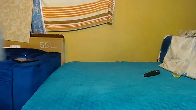 CandyMayaxx2 online show from 12.04.25