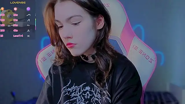Snapshot of Sophie_SkyAngel chatting on 05.28.26 Sophie SkyAngel online show from 05.28.26