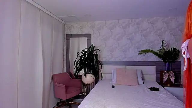 Alaiaguerra online show from 04.11.26