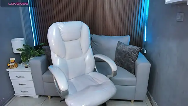 Leo santoro online show from 11.10.25