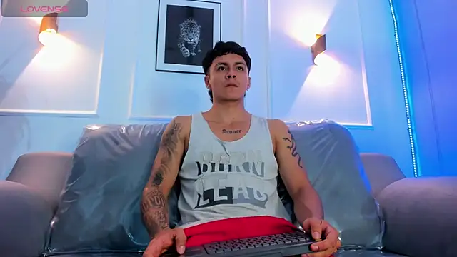 Leo santoro online show from 03.21.26