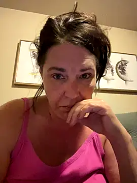 Snapshot of petalsexy chatting on 09.16.25 petalsexy online show from 09.16.25