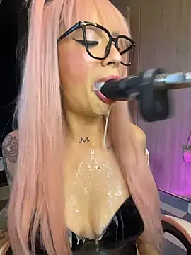 Snapshot of ValentinaBianchi chatting on 12.20.25 ValentinaBianchi online show from 12.20.25