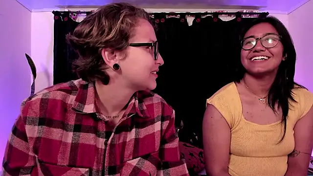 Snapshot of CrazyCakes_ chatting on 02.10.26 CrazyCakes online show from 02.10.26