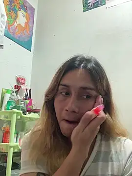 pretty TRANSjona online show from 06.04.26