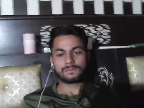 ursdreamperson online show from 11.05.25