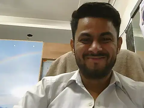 Snapshot of ursdreamperson chatting on 04.28.26 ursdreamperson online show from 04.28.26