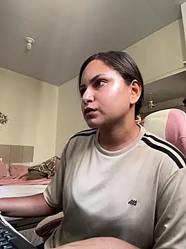 Snapshot of AngelBrazil_Ofc chatting on 11.27.25 AngelBrazil Ofc online show from 11.27.25