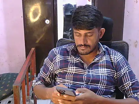 Snapshot of krishjaat43 chatting on 07.09.26 krishjaat43 online show from 07.09.26