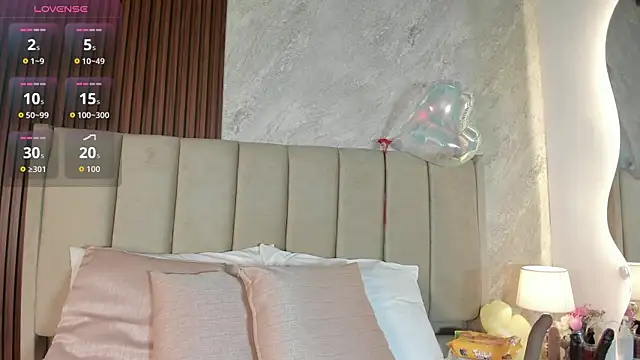  Cris Spicy  online show from 04.06.26