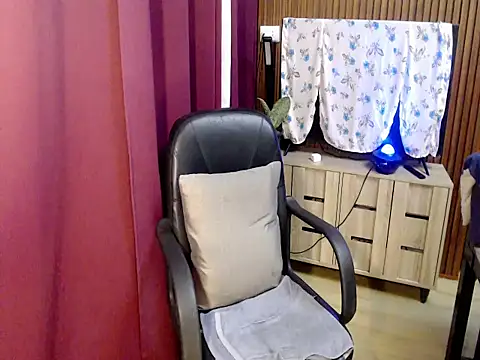 Snapshot of aikatrans_asianxx chatting on 03.24.26 aikatrans asianxx online show from 03.24.26