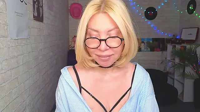 Wendy Waves online show from 01.17.26