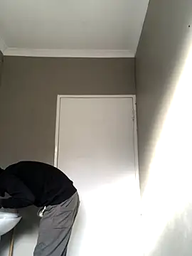 Snapshot of cuminsidebby chatting on 10.30.25 cuminsidebby online show from 10.30.25