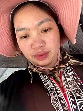 Nhung584 online show from 10.27.25