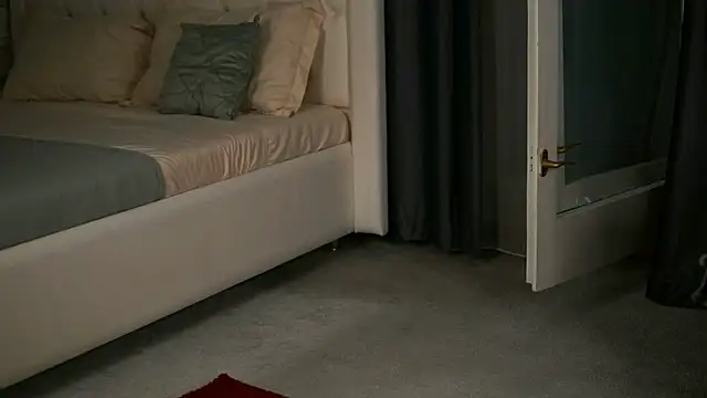 Snapshot of SportymilfX chatting on 06.21.26 SportymilfX online show from 06.21.26