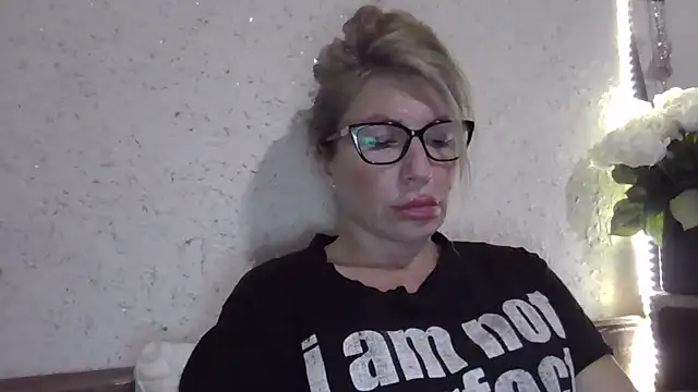 fox red lady7 online show from 01.31.26