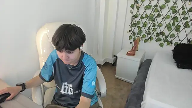 Snapshot of Nathaly_ds chatting on 11.27.25 Nathaly ds online show from 11.27.25