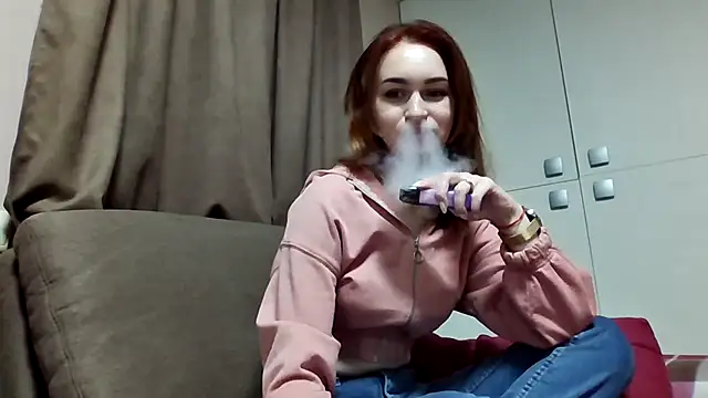 Requellia online show from 10.04.25