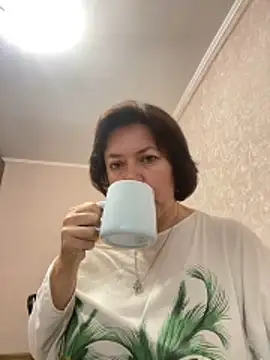 Kiravix online show from 10.28.25