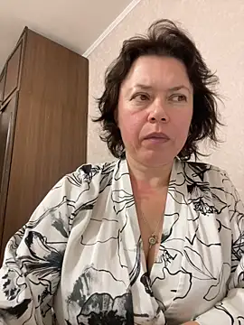 Kiravix online show from 11.23.25