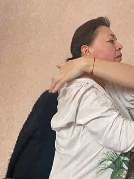 Kiravix online show from 03.10.26