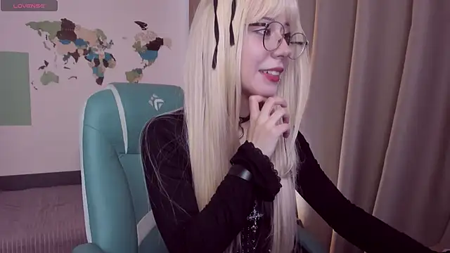 meomeee online show from 04.22.26