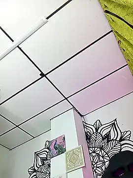 Snapshot of angela_bigdick chatting on 10.05.25 angela bigdick online show from 10.05.25